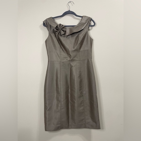 Calvin Klein Taupe Metallic Mini Cocktail Dress 6 - Picture 5 of 13